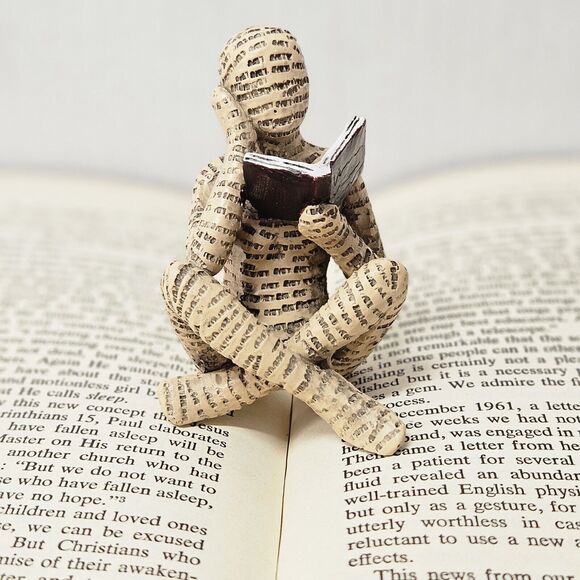 Resin Woman Reading Book Figurine Human Sculpture Bookends Bookshelf Words Skin - Picture 13 of 13